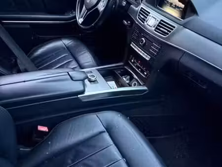 Mercedes-Benz Classe E E 300