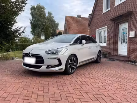 DS 5 1.6 HDi 120