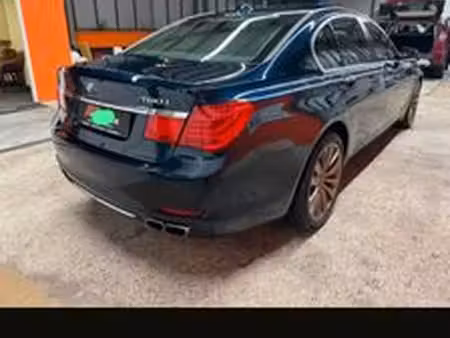 BMW Série 7 760i V12 6.0 544