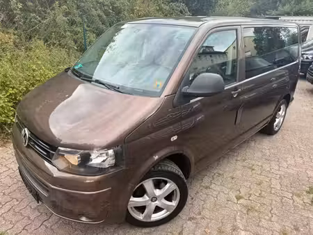 Volkswagen Transporter T5 2.0 TDI 140