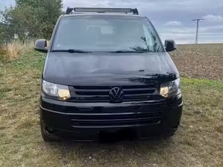 Volkswagen Transporter T5 2.0 TDI 102