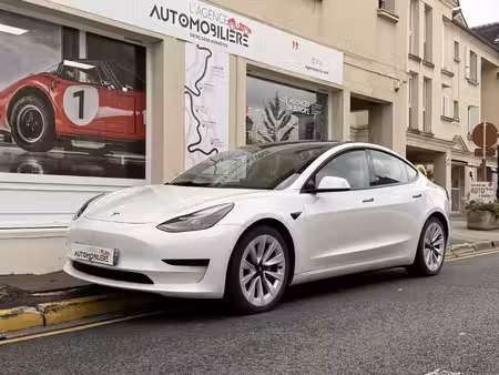 Tesla Model 3 Standard Plus 325
