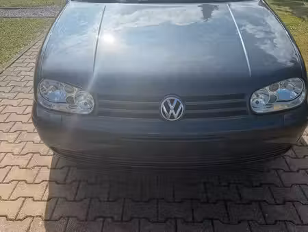 Volkswagen Golf 1.6 105