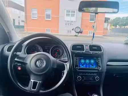 Volkswagen Golf 1.4 TSI 122