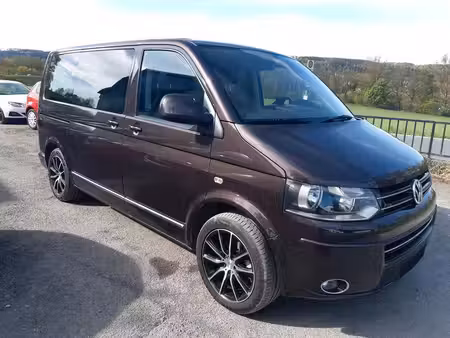 Volkswagen Transporter T5 2.0 TDI
