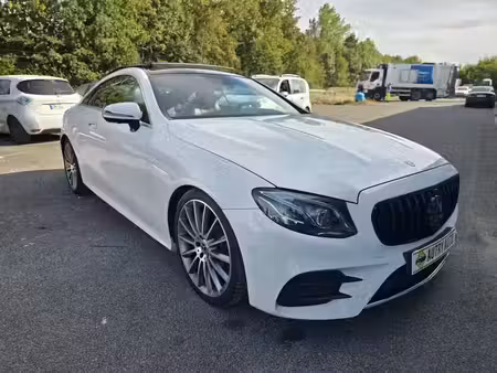 Mercedes-Benz Classe E E 220