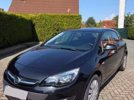 Opel Astra 1.6 200 Selection