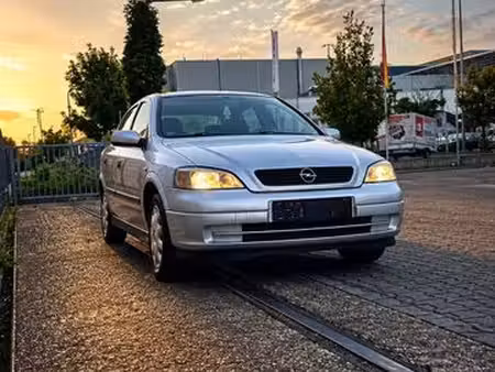 Opel Astra 1.6