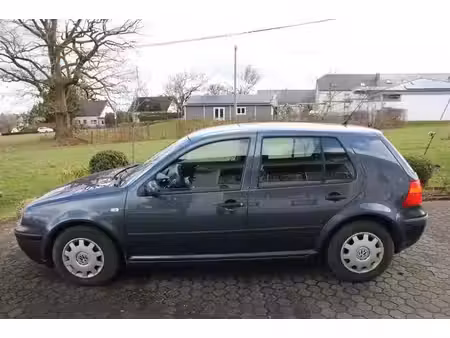 Volkswagen Golf 1.4 75 Base