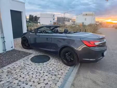 Opel Cascada 1.6 170
