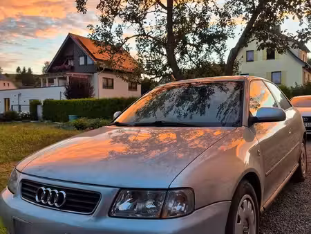 Audi A3 1.6 101