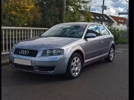 Audi A3 1.6 102