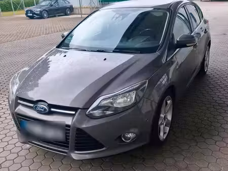Ford Focus 1.6 182 Titanium
