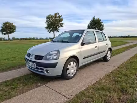 Renault Clio 1.2 75 Authentique