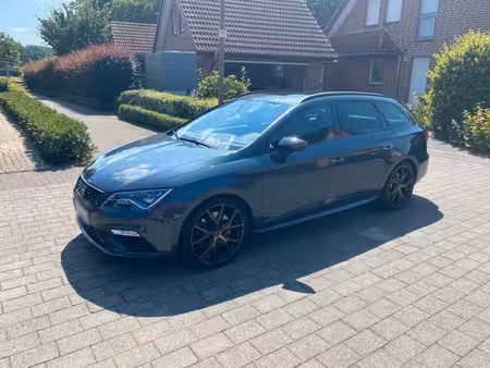 Seat Leon Cupra 2.0 300 ST 4x4