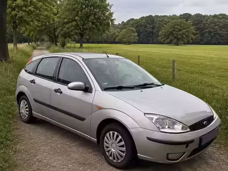 Ford Focus 1.6 100