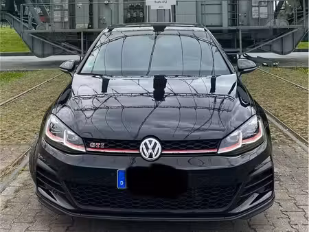 Volkswagen Golf GTI 2.0 245 Performance