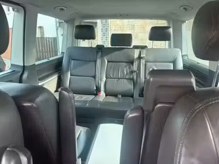 Volkswagen Transporter T5 2.0 TDI