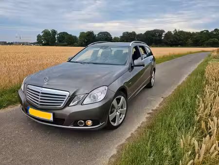 Mercedes-Benz Classe E E 300 V6 3.0 CDI 170