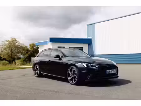 Audi A4 40 TFSI 2.0 FSI 150 S line