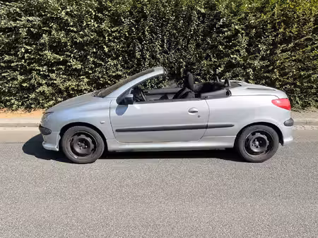Peugeot 206 CC 1.6 110