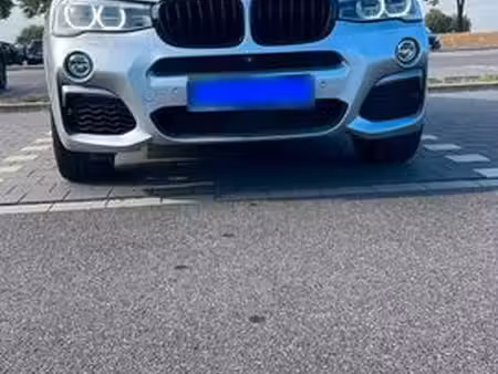BMW X4 M40i 3.0 360