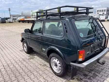 Lada Niva 1.7 83