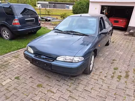 Ford Mondeo 1.6 90