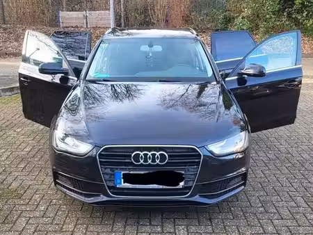 Audi A4 2.0 TDI 177 S line