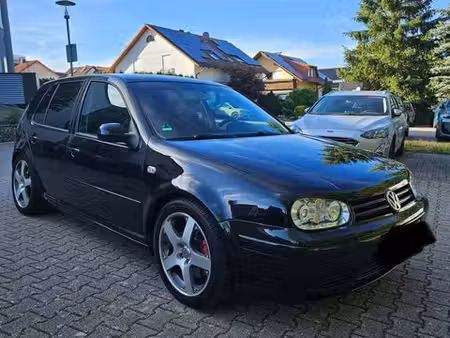 Volkswagen Golf V6 2.8 204 4Motion