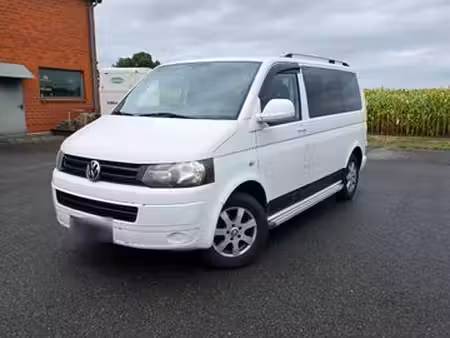 Volkswagen Transporter T5 2.0 TDI 140