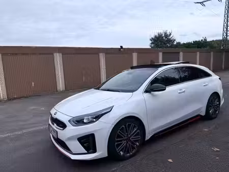Kia Ceed 1.6 T GDi 204