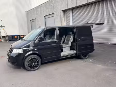 Volkswagen Transporter T5 2.5 TDI 174 Highline