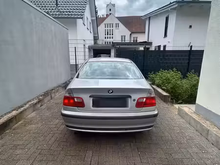 BMW Série 3 316 1.9 105