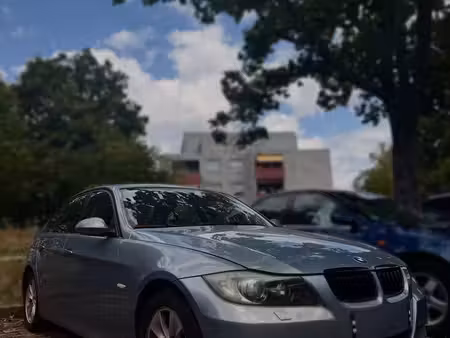 BMW Série 3 320i 2.0 150