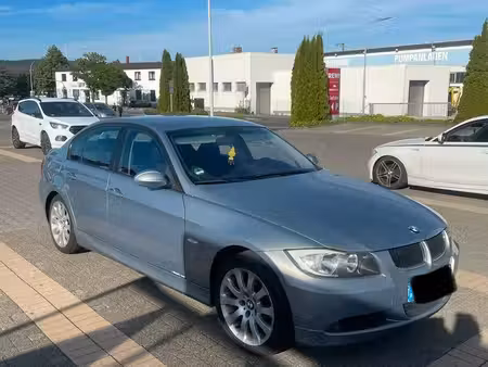 BMW Série 3 320i 2.0 150