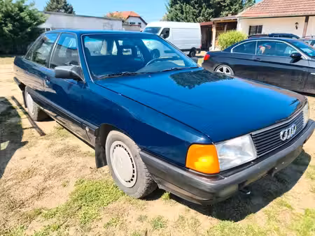 Audi 100 2.3