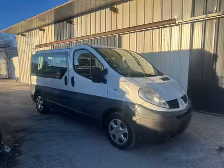 Renault Trafic 2.0 dCi 90