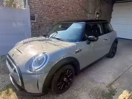 Mini Mini Cooper SE 184 Essential