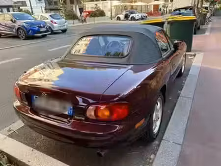 Mazda MX5 1.6 110