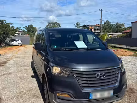Hyundai H1 