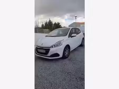 Peugeot 208 1.6 HDi 75 Active