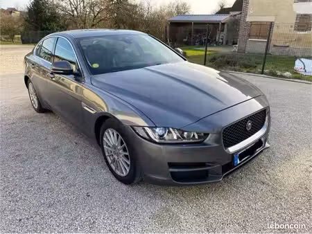 Jaguar XE D165 2.0 163 Prestige
