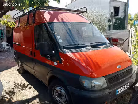 Ford Transit 2.4 90
