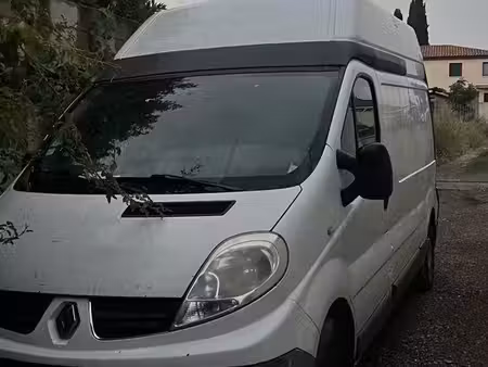 Renault Trafic 2.0 dCi 90