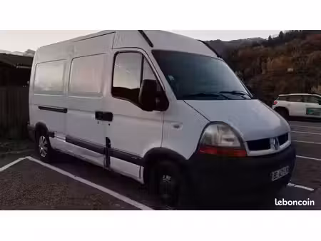 Renault Master 2.5 dCi 100