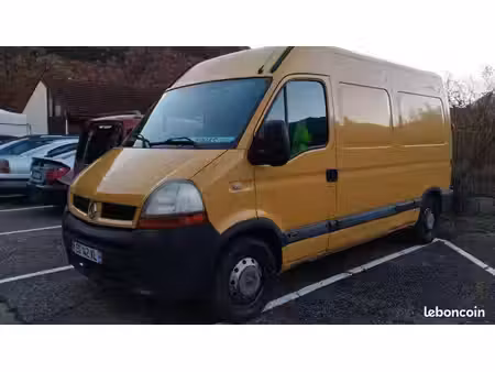 Renault Master 2.5 dCi 120