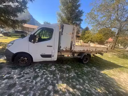Renault Master 2.3 dCi 125