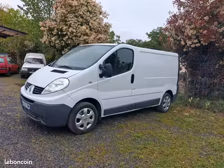 Renault Trafic 2.0 dCi 90