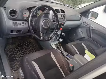 Toyota RAV4 2.0 115 4x4